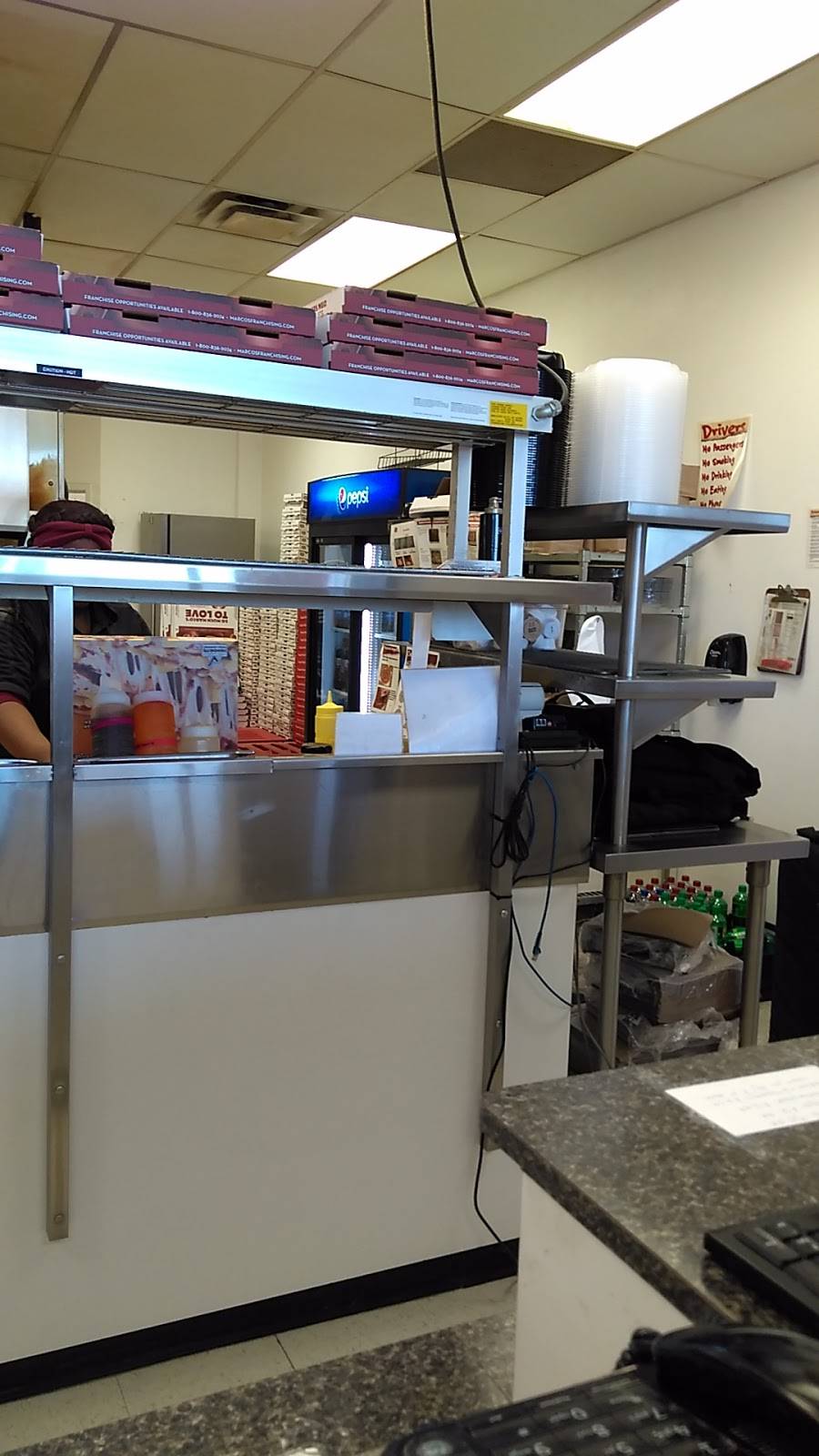 Marcos Pizza | meal delivery | 1612 St Joe Center Rd, Fort Wayne, IN 46825, USA | 2604717700 OR +1 260-471-7700