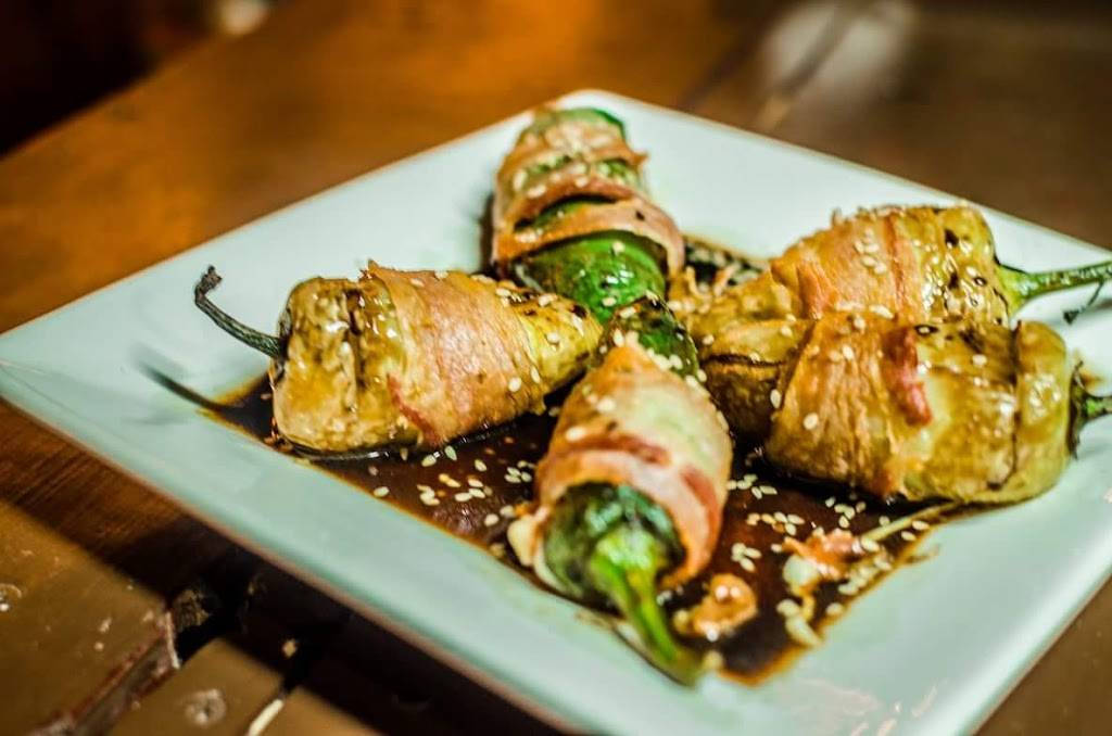 Fox Wings | restaurant | Calle Floresta 394, Playa Hermosa, 22890 Ensenada, B.C., Mexico | 016461884152 OR +52 646 188 4152