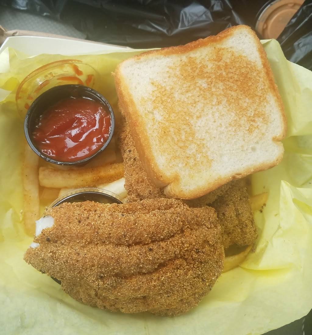 Wings & More | restaurant | 7455 S Westmoreland Rd, Dallas, TX 75237, USA | 9722830404 OR +1 972-283-0404