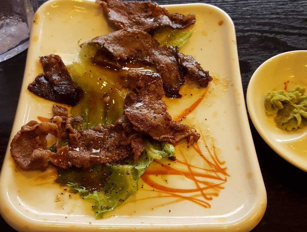 QQ Sushi | restaurant | 52 Kent St W, Lindsay, ON K9V 3Z7, Canada | 7058781188 OR +1 705-878-1188