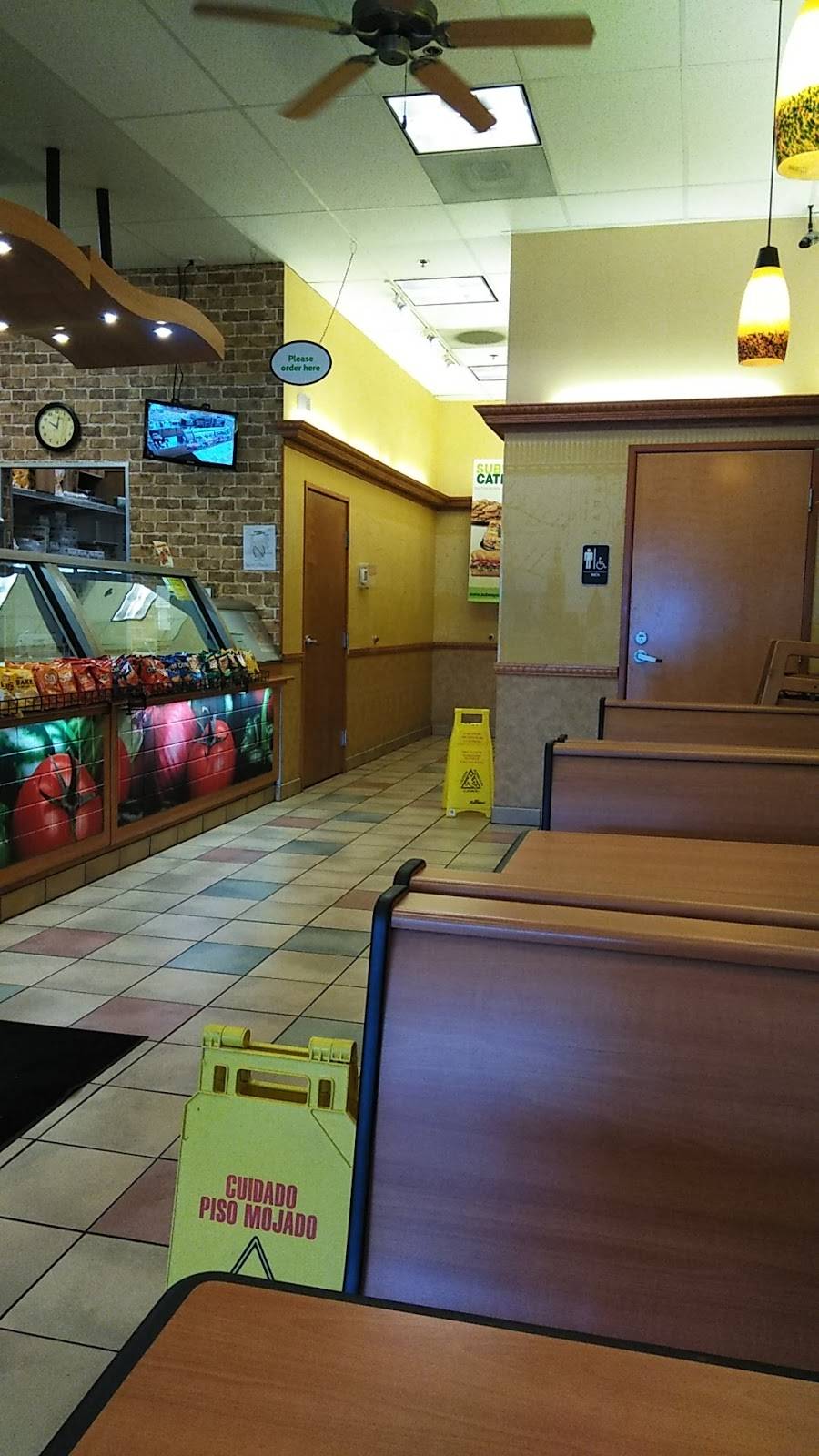 Subway Restaurants | restaurant | 16140 SE 82nd Dr, Clackamas, OR 97015, USA | 5032122210 OR +1 503-212-2210