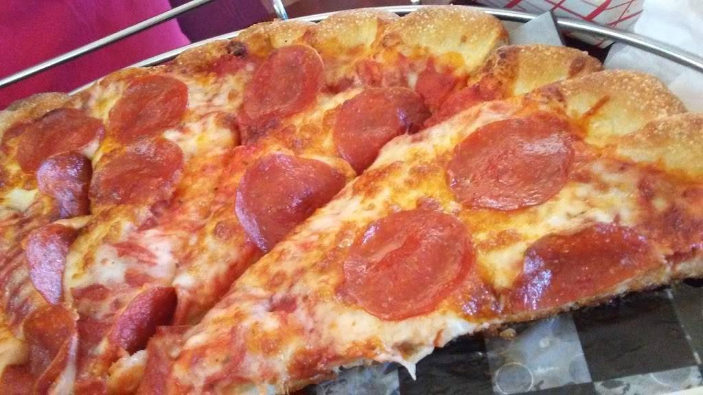 Pizza Village | restaurant | 71 Lake Shore Dr W, Dunkirk, NY 14048, USA | 7163667521 OR +1 716-366-7521