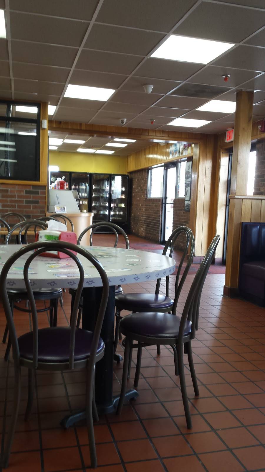 Dairy Queen | restaurant | 434 E Wooster St, Bowling Green, OH 43402, USA | 4193528042 OR +1 419-352-8042