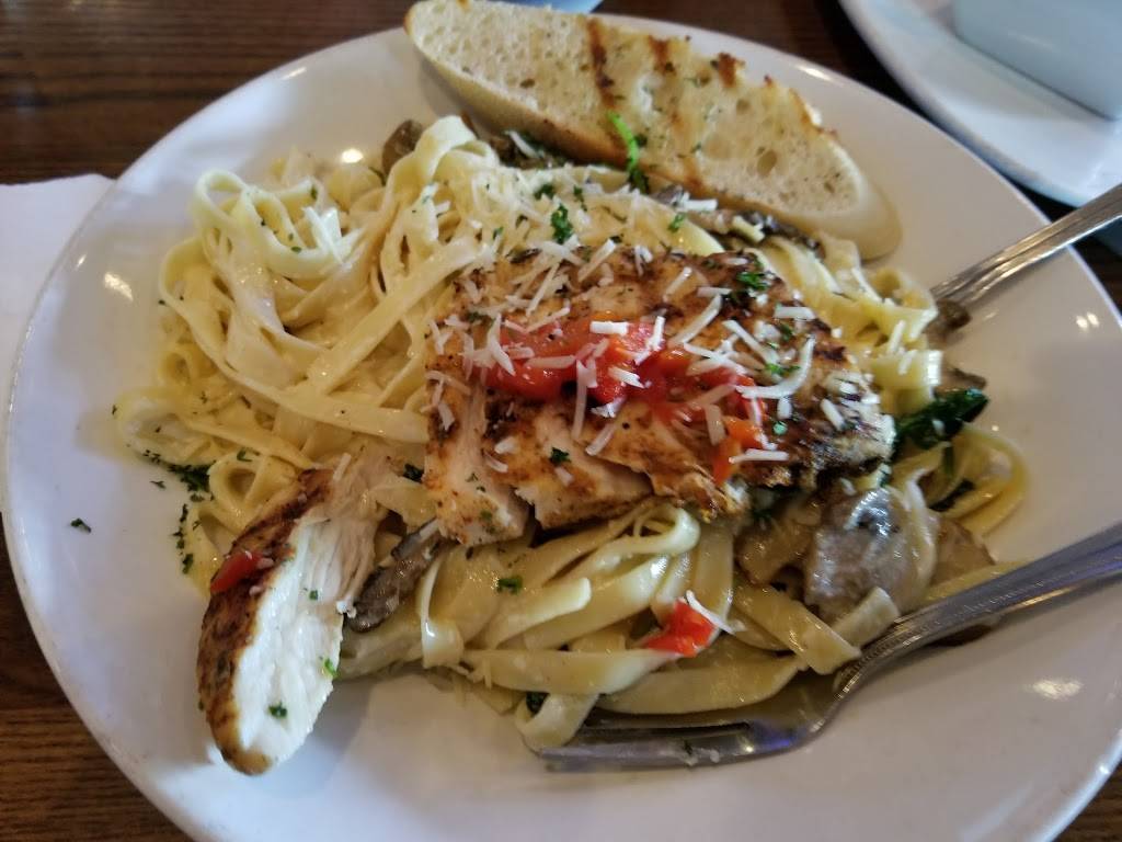 Champps | restaurant | 1827 Olentangy River Rd, Columbus, OH 43212, USA | 6142980833 OR +1 614-298-0833