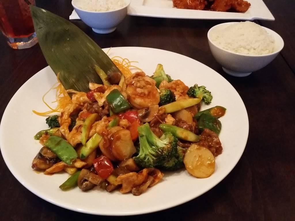 Wild Ginger | restaurant | 752 A Walker Rd, Great Falls, VA 22066, USA | 7037595040 OR +1 703-759-5040