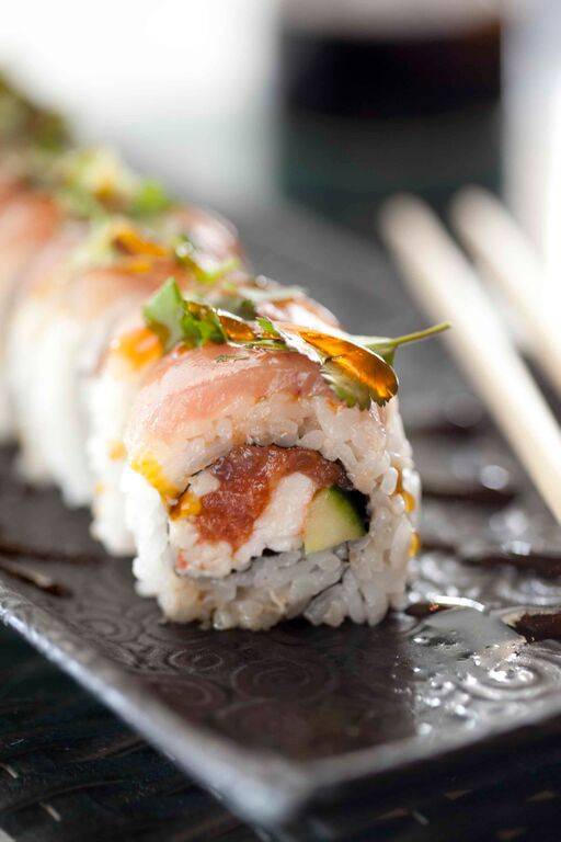 Mikuni Kaizen | restaurant | 1017 Galleria Blvd #160, Roseville, CA 95678, USA | 9167802119 OR +1 916-780-2119