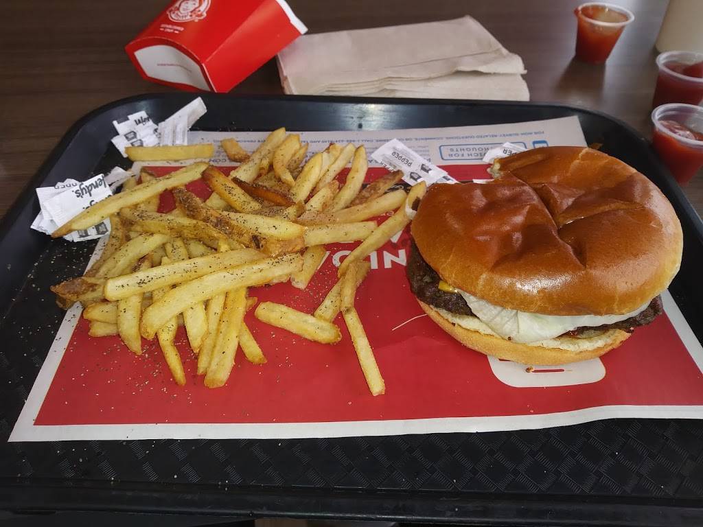 Wendys | restaurant | 22929 Hall Rd, Macomb, MI 48042, USA | 5869484110 OR +1 586-948-4110