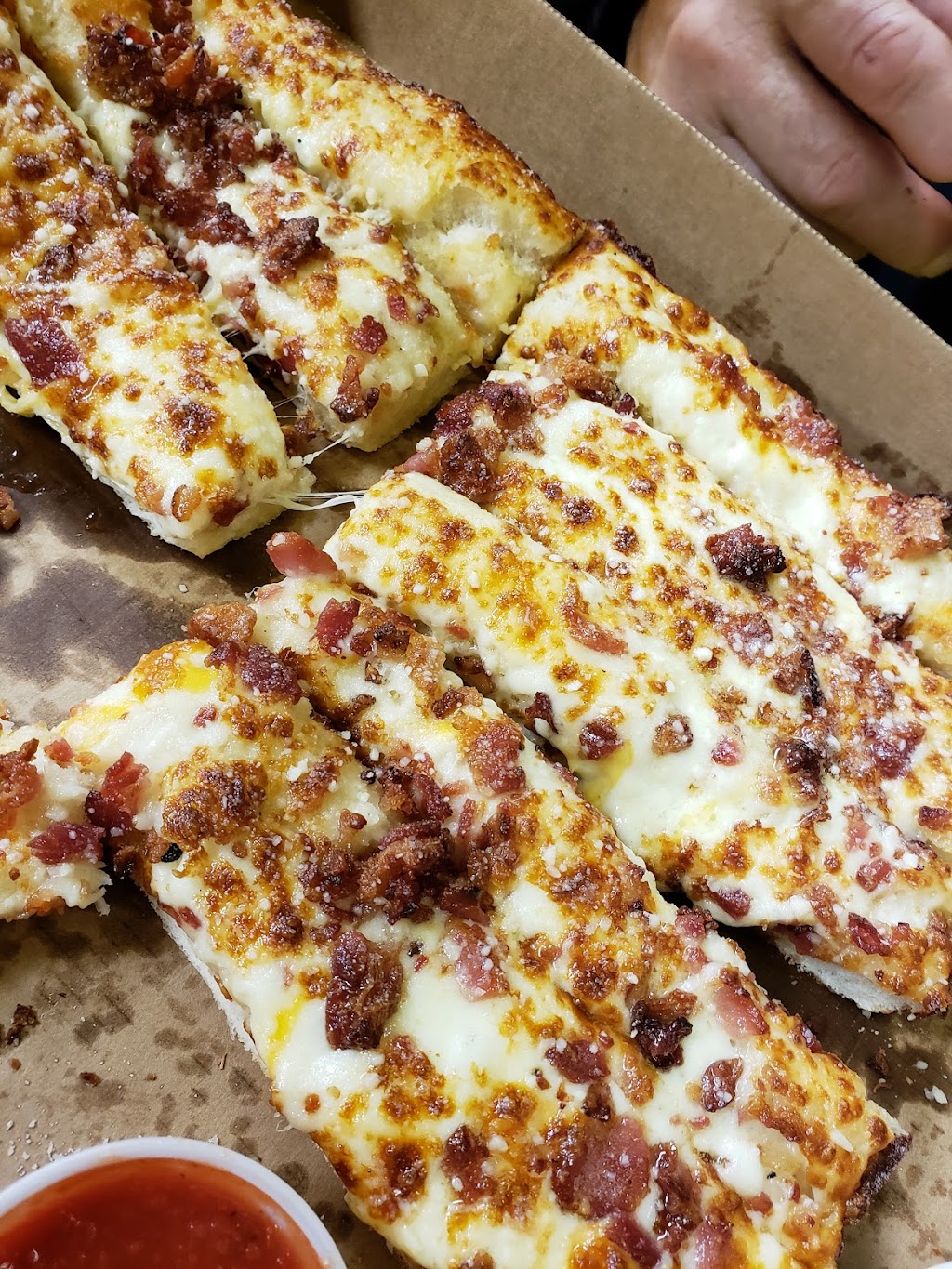 Hungry Howies Pizza | meal delivery | 19838 FL-20, Blountstown, FL 32424, USA | 8506743838 OR +1 850-674-3838