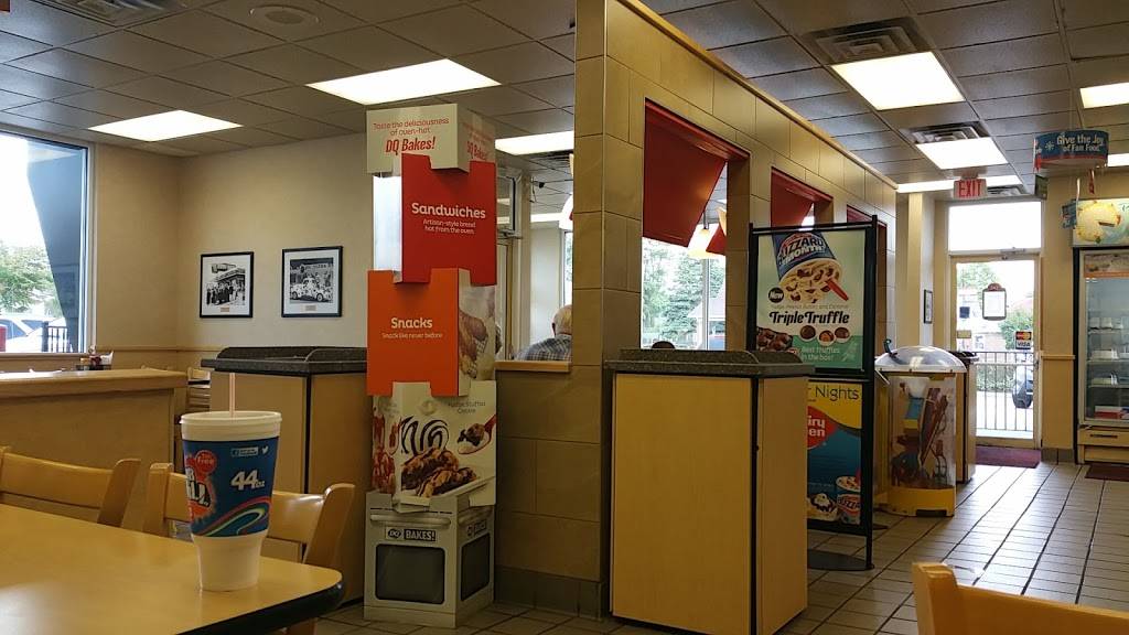 Dairy Queen Grill & Chill | restaurant | 801 W Main St, Greenfield, IN 46140, USA | 3174622566 OR +1 317-462-2566