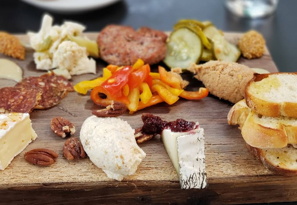 The Butcher The Baker | restaurant | 23 N Park Square, Marietta, GA 30060, USA | 6782241599 OR +1 678-224-1599