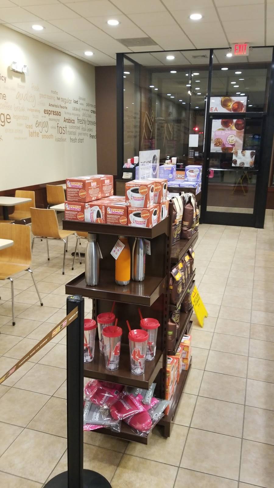 Dunkin | cafe | 3300 Whitney Ave, Hamden, CT 06518, USA | 2032875442 OR +1 203-287-5442