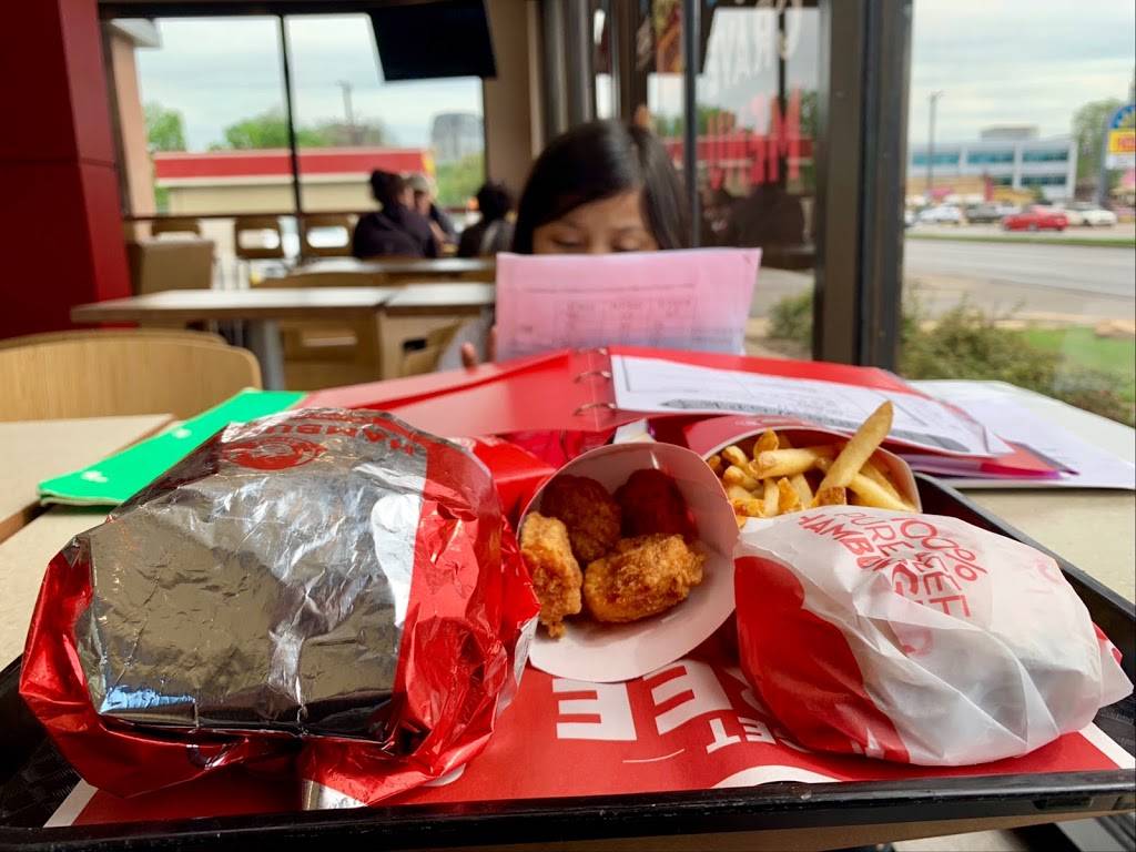 Wendys | restaurant | 4018 Lemmon Ave, Dallas, TX 75219, USA | 2142720842 OR +1 214-272-0842