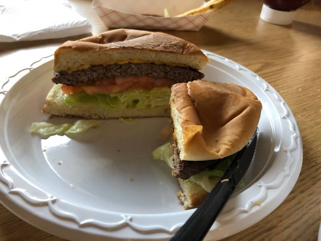 Holdens Ranch | restaurant | 580 Southport Rd, Roebuck, SC 29376, United States | 8645767396 OR +1 864-576-7396