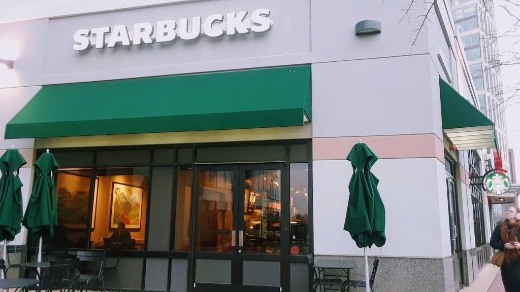 Starbucks | cafe | 2459 Eisenhower Ave, Alexandria, VA 22314, USA | 7039604279 OR +1 703-960-4279