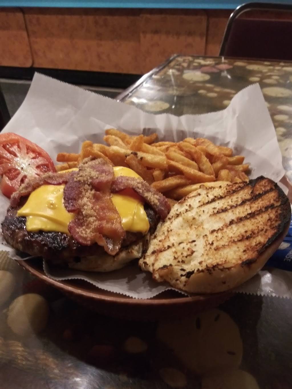 Neptune’s Restaurant | restaurant | 2901 Atlantic Ave, Virginia Beach, VA 23451, USA | 7572163016 OR +1 757-216-3016