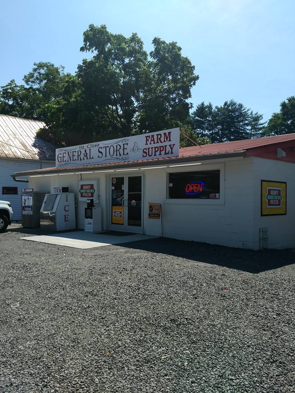 Saint Clair General Store and Farm Supply | meal takeaway | 1323 TN-113, Bulls Gap, TN 37711, USA | 4232352370 OR +1 423-235-2370