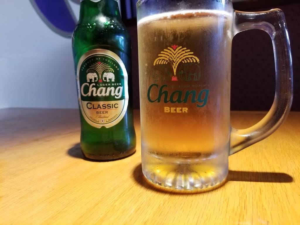 Smile Thai Cuisine | restaurant | 6411 Latona Ave NE, Seattle, WA 98115, USA | 2069851182 OR +1 206-985-1182