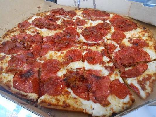 Dominos Pizza | meal delivery | 5538 Del Amo Blvd, Lakewood, CA 90713, USA | 5628044637 OR +1 562-804-4637