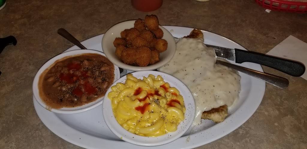 Darwins | restaurant | 2840 Hoots Rd, Hamptonville, NC 27020, USA | 3364682212 OR +1 336-468-2212