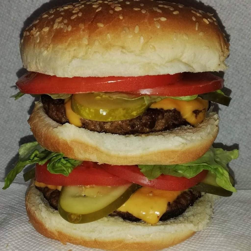 BUBZ REZtaurant | restaurant | 1547 Elijah Rd, Southwold, ON N0L 2G0, Canada | 5196541514 OR +1 519-654-1514