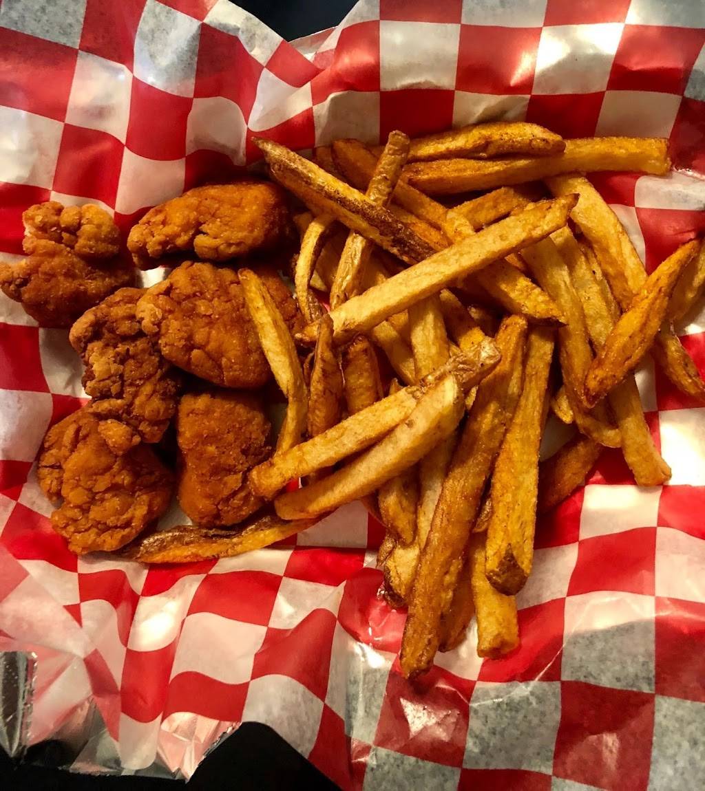 Fat Duck’s Seafood & Soul Food | restaurant | 4803 Midlothian Turnpike, Richmond, VA 23224, USA | 8045284153 OR +1 804-528-4153