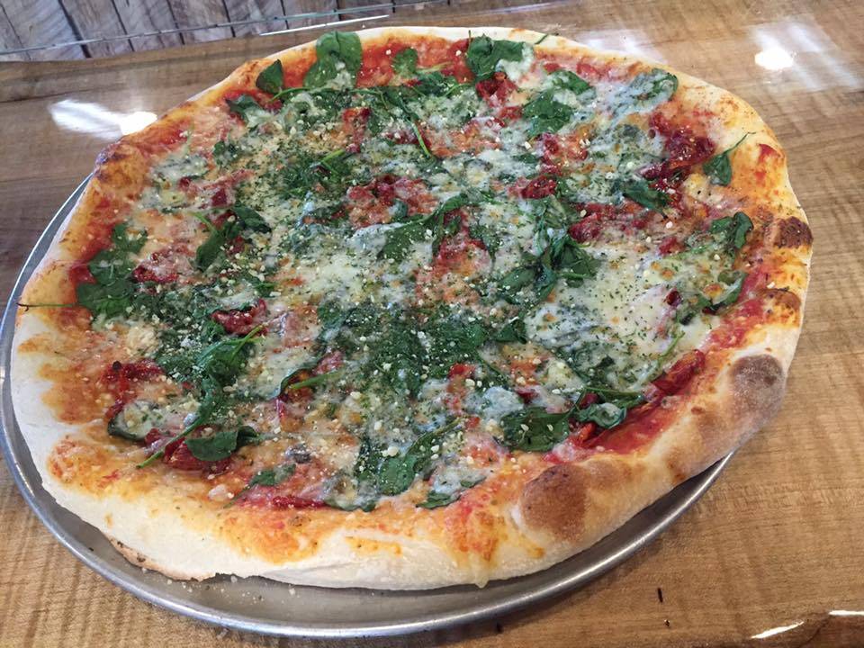 Ramuntos Brick Oven Pizza | restaurant | 67 Main St, North Adams, MA 01247, USA | 4133985152 OR +1 413-398-5152