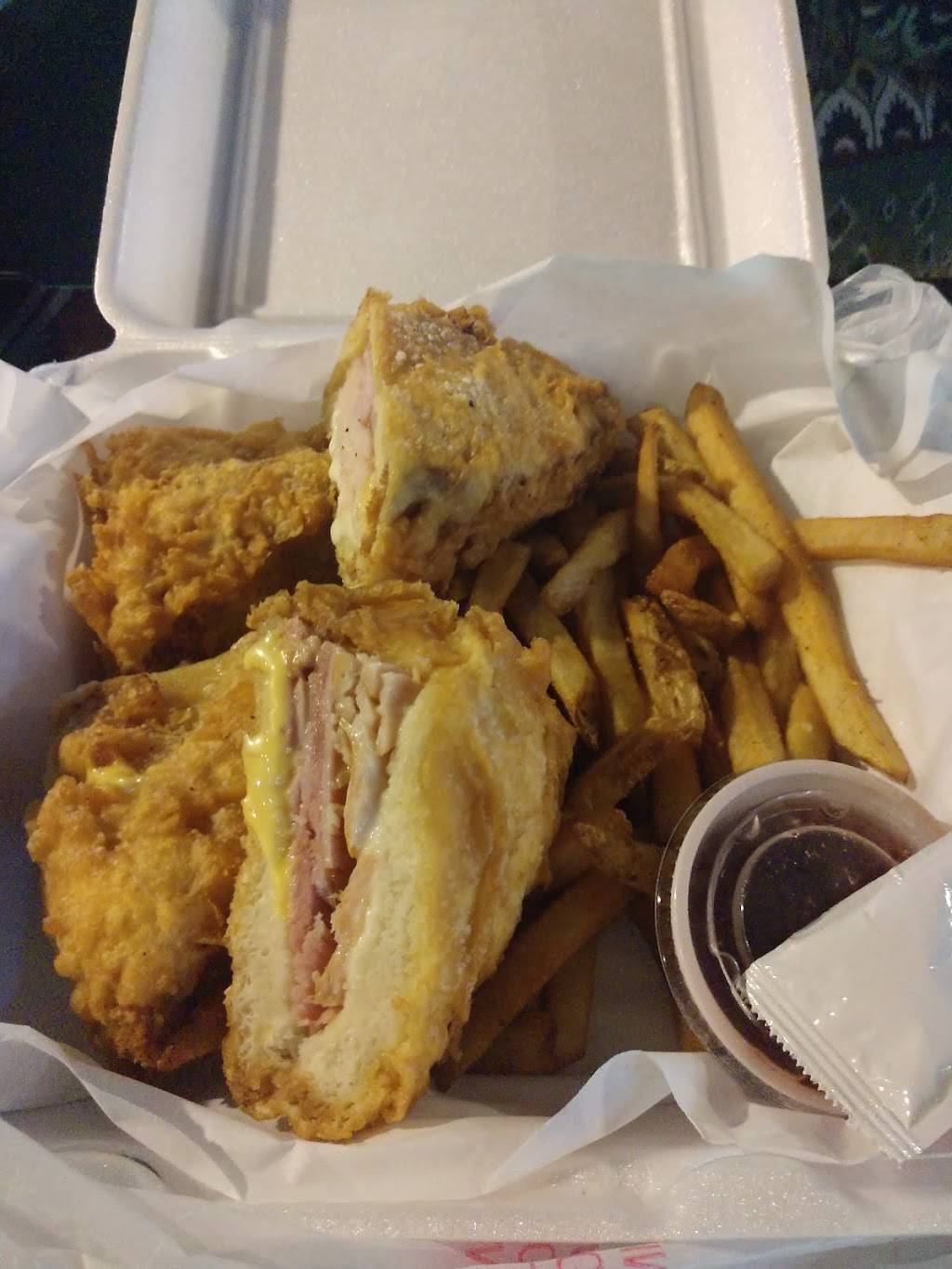 End Zone - Plano | restaurant | 3033 W Parker Rd #109, Plano, TX 75023, USA | 9728673400 OR +1 972-867-3400