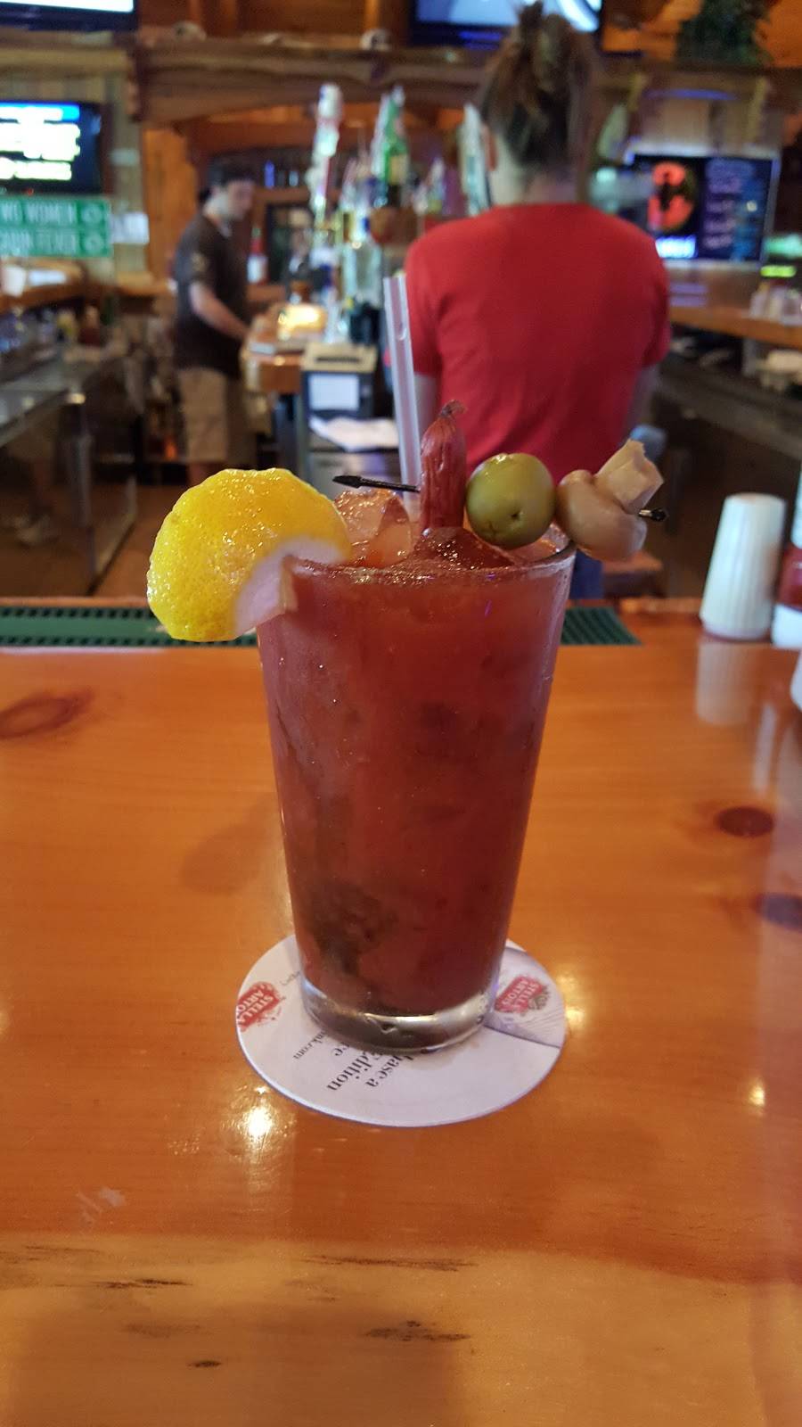 River Walk Pub | restaurant | 911 River Rd, Wisconsin Dells, WI 53965, USA | 6082548215 OR +1 608-254-8215