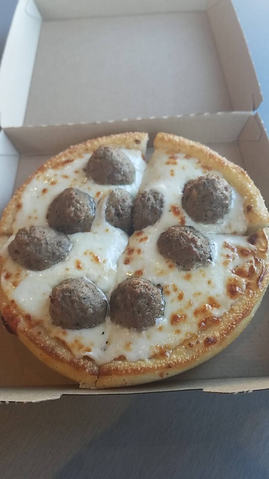 Pizza Hut | meal takeaway | 224 Broadway, Taunton, MA 02780, USA | 5088222448 OR +1 508-822-2448