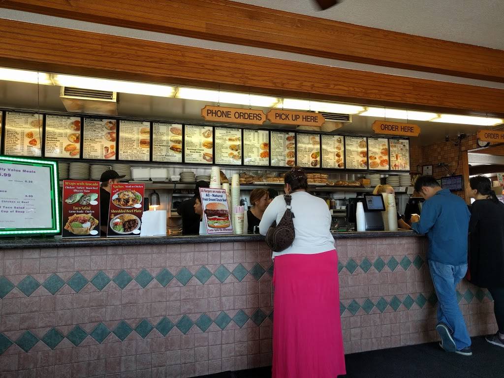 Toms Place | restaurant | 4477 La Palma Ave, Anaheim, CA 92807, USA | 7147791677 OR +1 714-779-1677