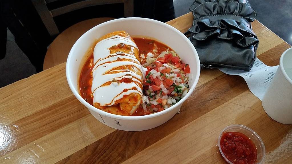 District Taco | restaurant | Tysons Corner, 1500-C Cornerside Blvd, Tysons, VA 22182, USA | 5714181580 OR +1 571-418-1580