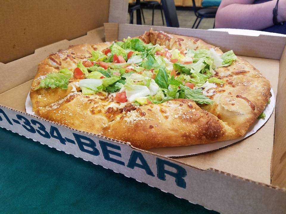 Bear Paw Pizza & Market | meal takeaway | 6444 W Western Ave, Glen Arbor, MI 49636, USA | 2313342327 OR +1 231-334-2327