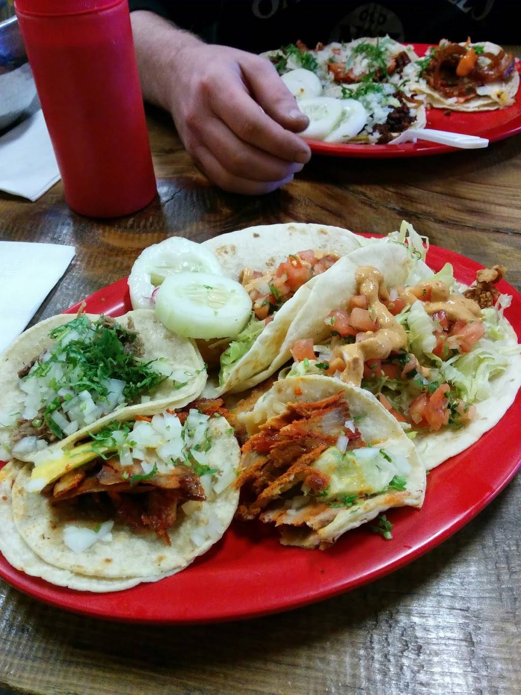 Los Guachos | restaurant | 1376 Cherry Bottom Rd, Gahanna, OH 43230, USA | 6144714717 OR +1 614-471-4717