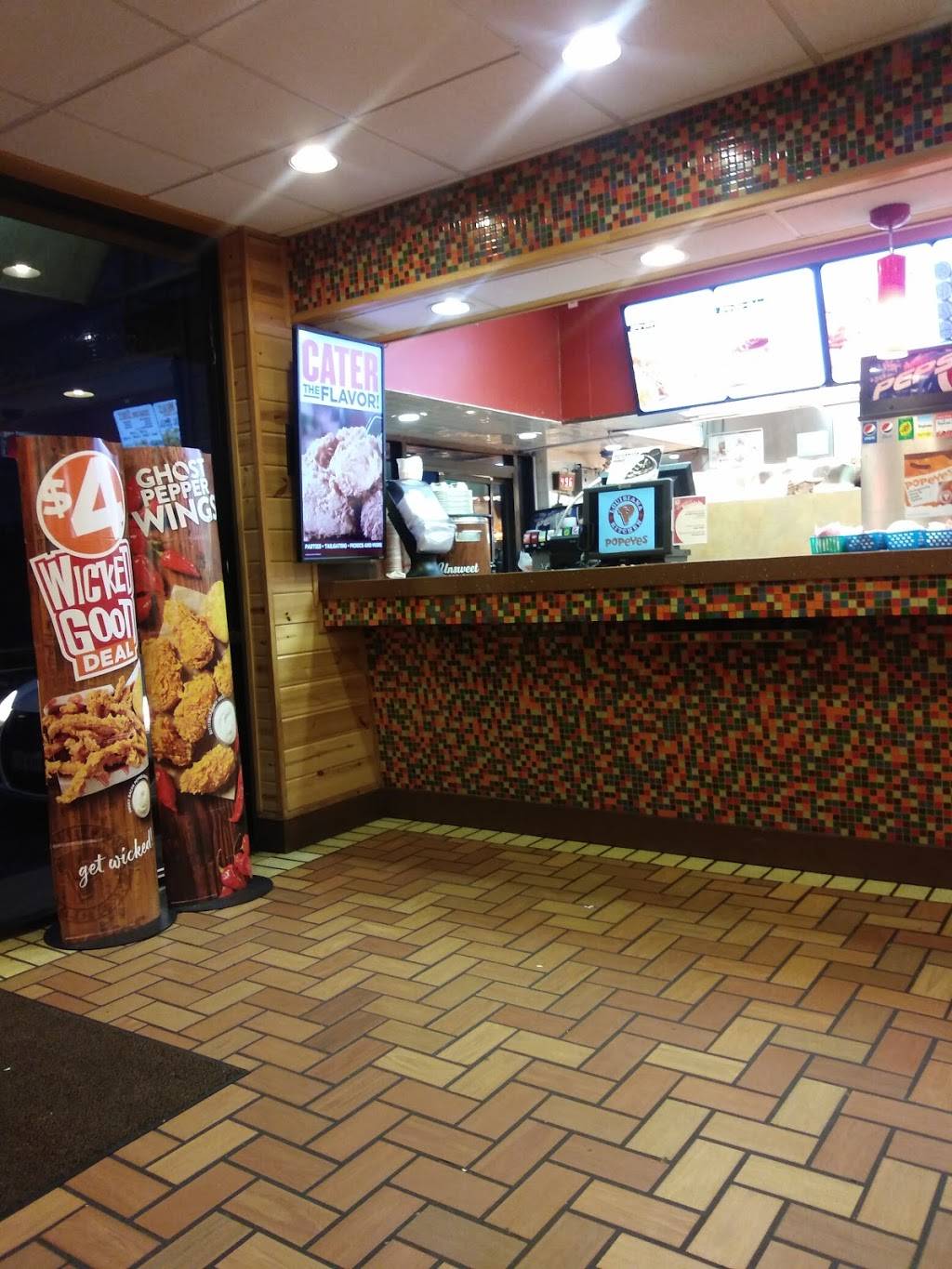 Popeyes Louisiana Kitchen | restaurant | 1115 S Port Ave, Corpus Christi, TX 78405, USA | 3618834295 OR +1 361-883-4295