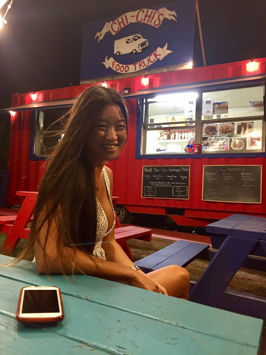 Chi Chi`s Food Truck | restaurant | 2410 E 7th St, Austin, TX 78702, USA | 5853519790 OR +1 585-351-9790