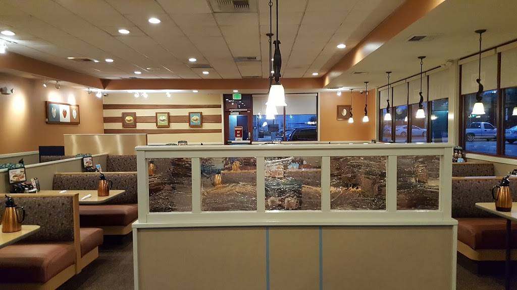 IHOP | restaurant | 18261 Gale Ave, City of Industry, CA 91748, USA | 6269564100 OR +1 626-956-4100