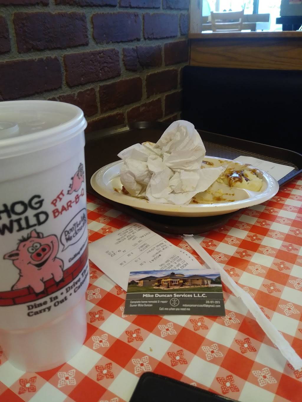 Hog Wild Pit Bar-B-Q | restaurant | 3550 N Woodlawn Blvd #100, Wichita, KS 67220, USA | 3166841945 OR +1 316-684-1945