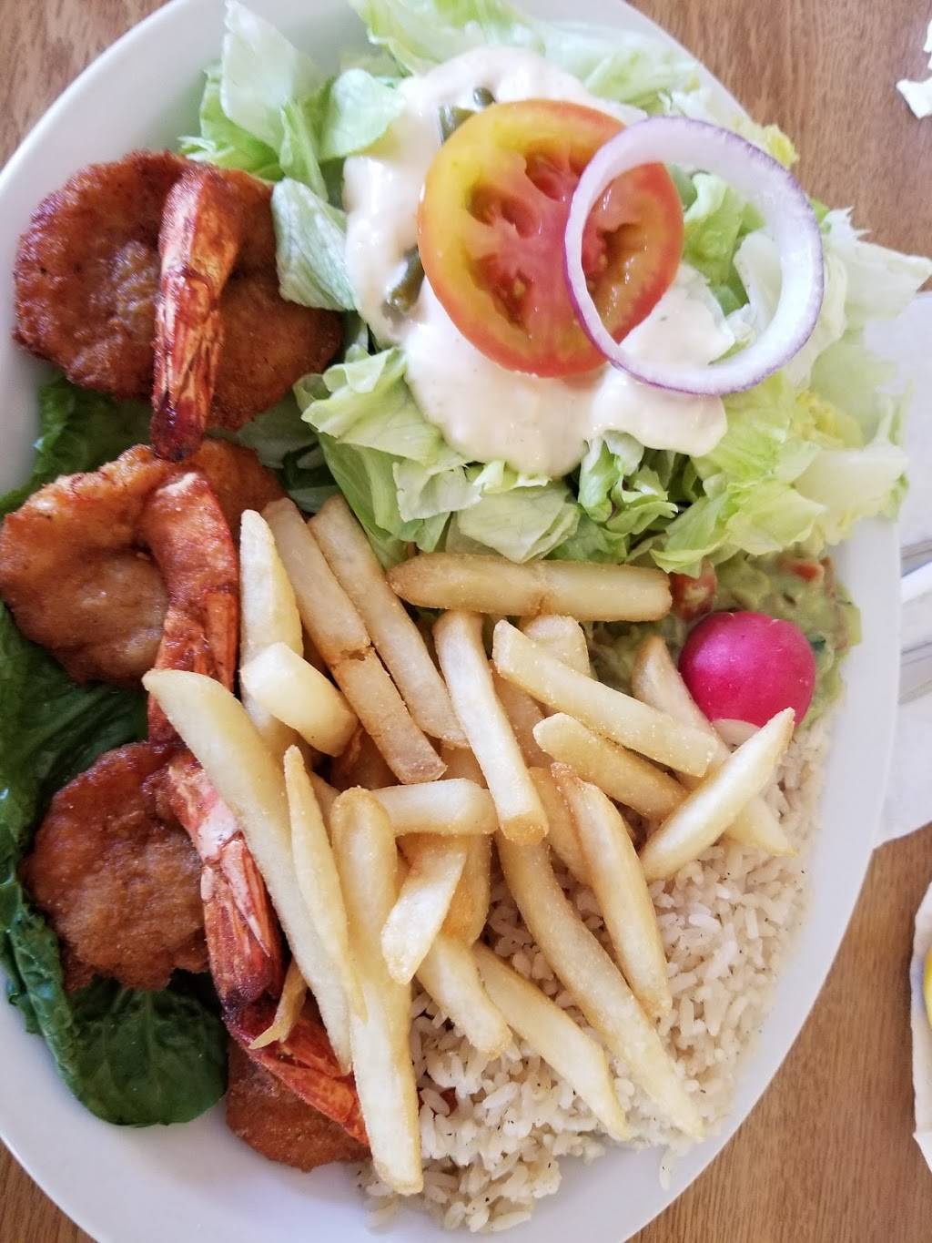 Gutierrez Drive In | restaurant | 61 Sherwood Dr, Salinas, CA 93901, USA | 8314248383 OR +1 831-424-8383