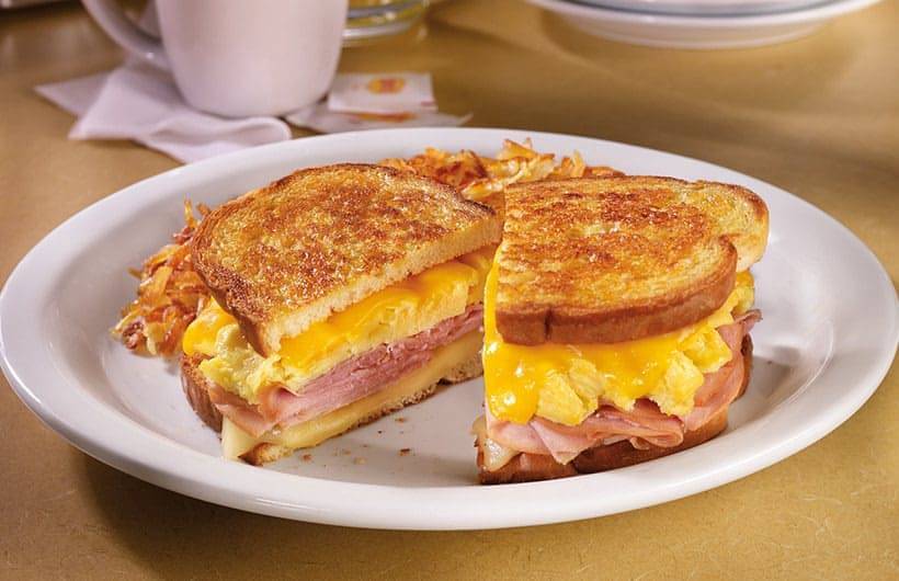 Dennys | restaurant | 1301 W Brandon Blvd, Brandon, FL 33511, USA | 8136851176 OR +1 813-685-1176