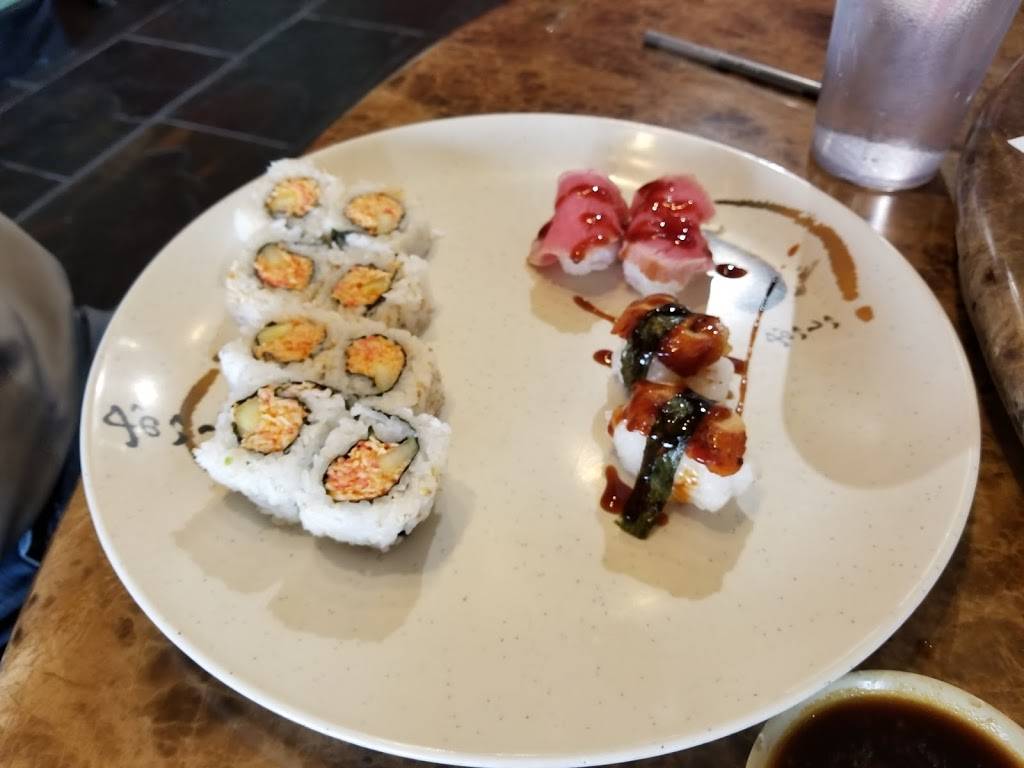 Sushi Yah | restaurant | 2440 E Fort Union Blvd, Salt Lake City, UT 84121, USA | 8019443933 OR +1 801-944-3933