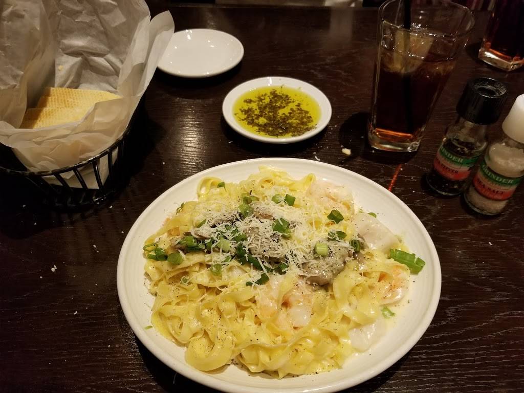 Carrabbas Italian Grill | restaurant | 1954 13th Ave Dr SE, Hickory, NC 28602, USA | 8283229032 OR +1 828-322-9032