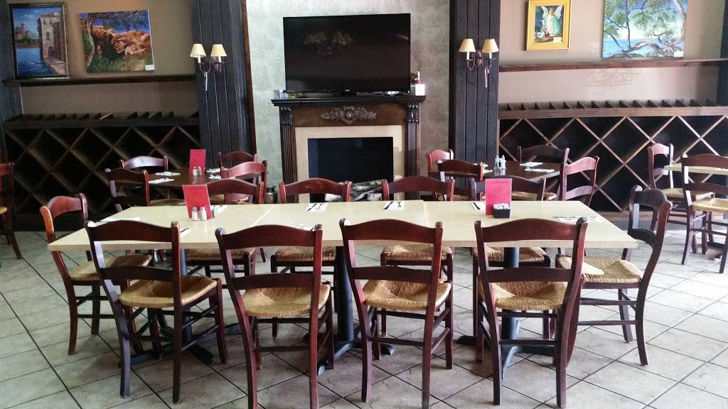 Fiorentinos Italian Cuisine | restaurant | 2571 SE Ocean Blvd, Stuart, FL 34996, USA | 7727812400 OR +1 772-781-2400