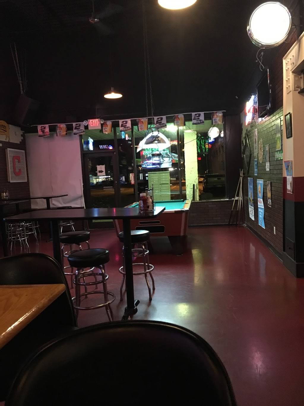 Wing Warehouse Sports Bar Stow | restaurant | 4050 Fishcreek Rd, Stow, OH 44224, USA | 3306866509 OR +1 330-686-6509