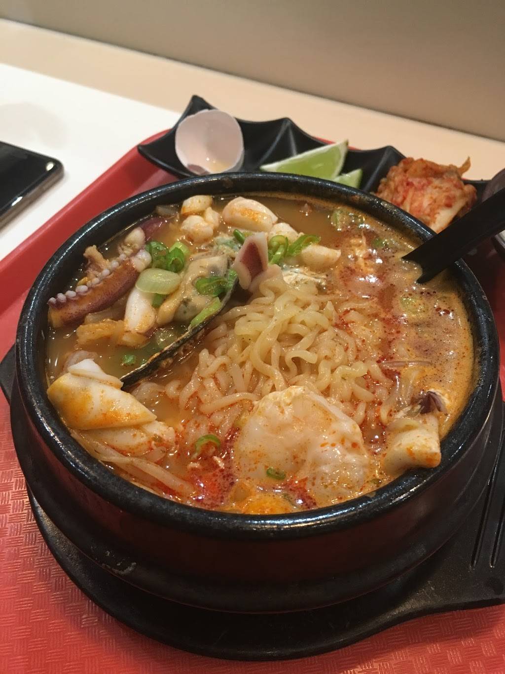 Sopita Ramen | restaurant | 3087 Pico Blvd #9, Los Angeles, CA 90006, USA | 3233569224 OR +1 323-356-9224