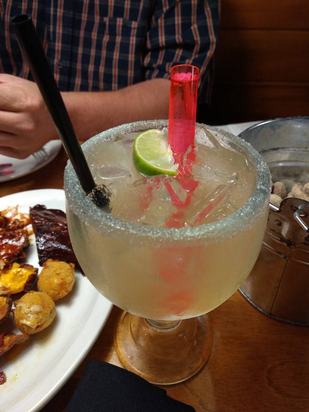 Texas Roadhouse | restaurant | 6707 W Kellogg Dr, Wichita, KS 67209, USA | 3169438722 OR +1 316-943-8722