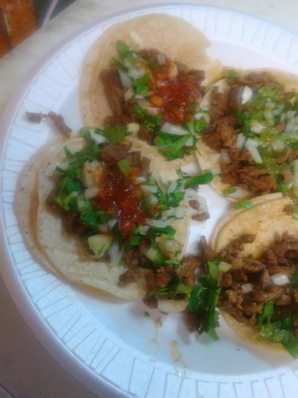 Tacos Jalisco | restaurant | 2292 E Main St, Ventura, CA 93001, USA | 8056432820 OR +1 805-643-2820