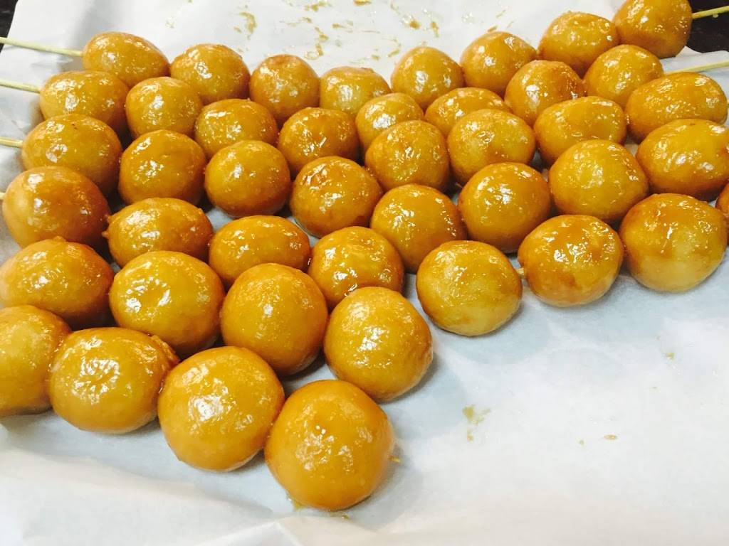 Jowlis Filipino Cuisine | restaurant | 7058 N Cedar Ave, Fresno, CA 93720, USA | 5592982563 OR +1 559-298-2563