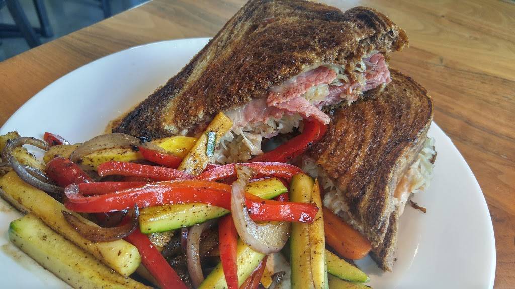 Market Grille | restaurant | 3800 Lincoln Hwy, Ames, IA 50014, USA | 5152924362 OR +1 515-292-4362