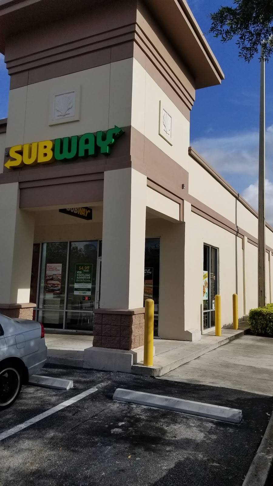 Subway | restaurant | 15701 Sheridan St, Davie, FL 33331, USA | 9546804540 OR +1 954-680-4540