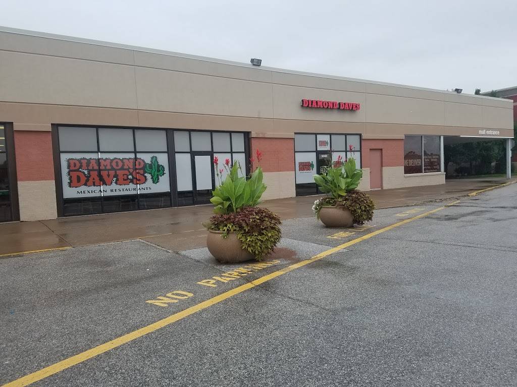 Diamond Daves Taco Co | restaurant | 1903 Park Ave #5040, Muscatine, IA 52761, USA | 5632642151 OR +1 563-264-2151